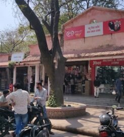 No.10 Shopping Complex