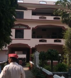 Rooprani Sukhnandan Singh Mahavidyalaya